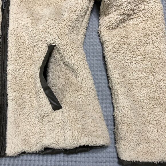 Patagonia Fuzzy Jacket Women M Polar Fleece Zip Up Ivory Sherpa Pocket Neutral - Picture 7 of 15